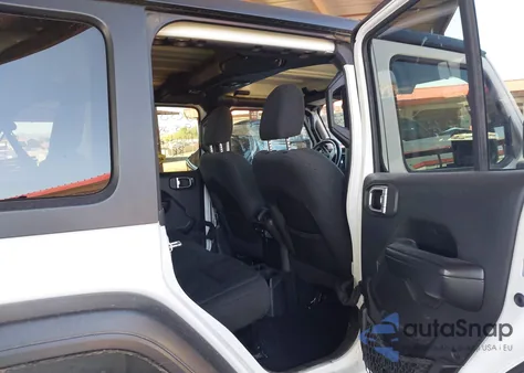 2020 Jeep Wrangler Unlimited Sport S 4X4 z USA, uszkodzony, nr VIN 1C4HJXDNXLW279733